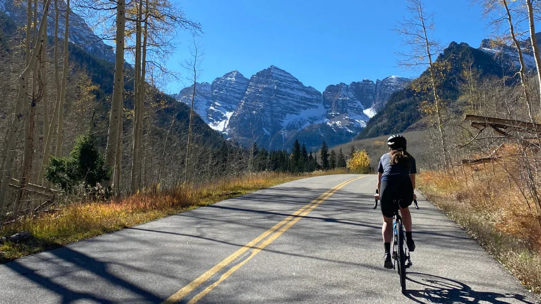 biking to the maroon bells in aspen co