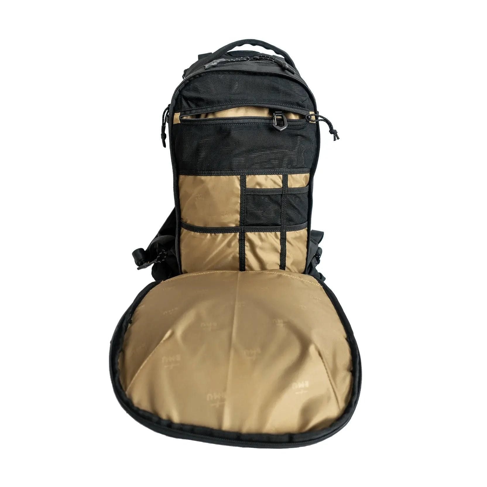 RMU Core Pack 15L Black Backpacks and Bags - Cycling Hydration Packs and Vests RMU