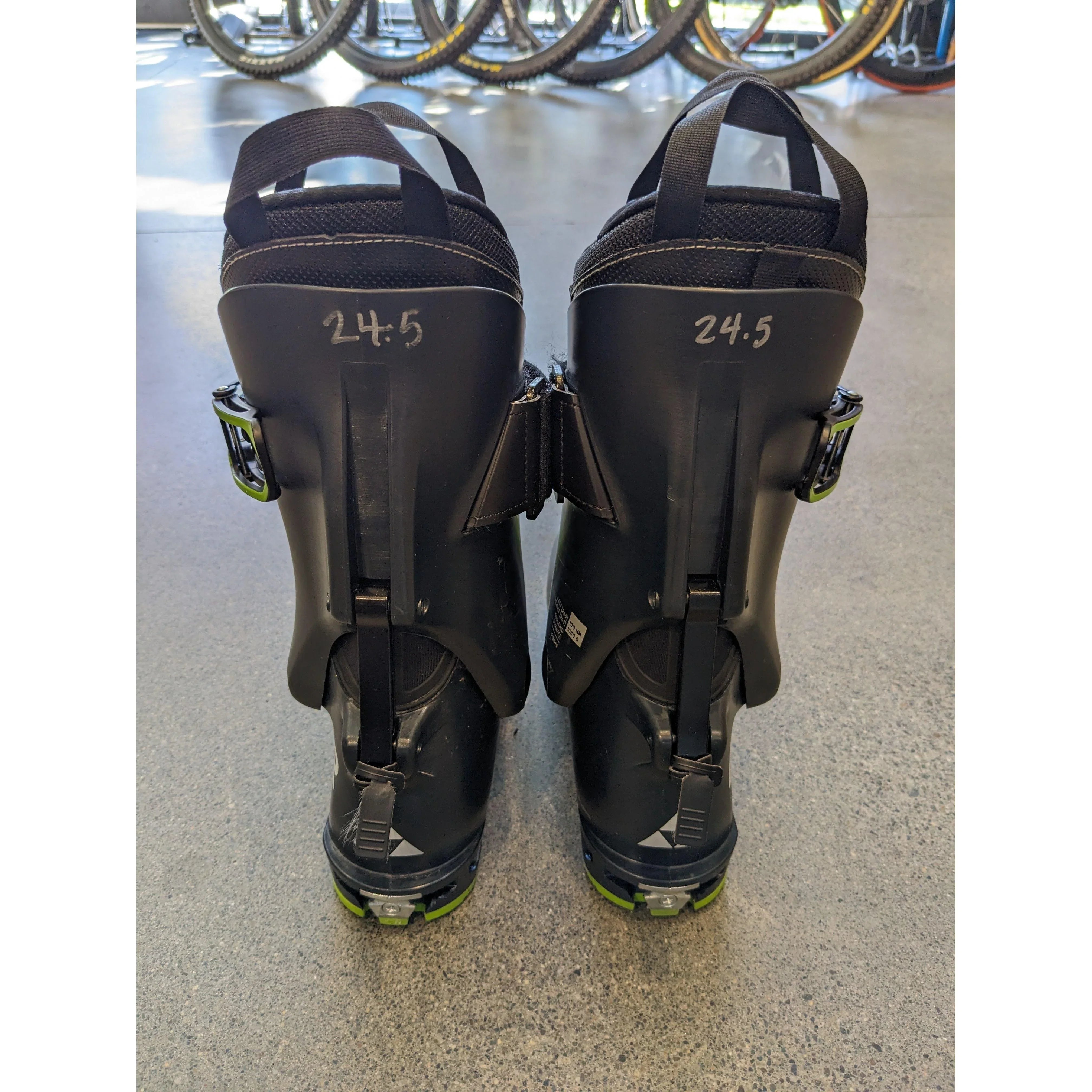 Fischer Travers GR 24.5 (Used) Used Gear - Used Boots Cripple Creek Consignment
