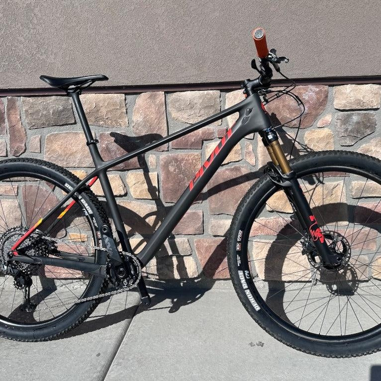 USED - Pivot Les SL - Team XTR - XL Bicycle - Mountain - Hardtail Pivot Cycles