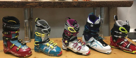 Museum of women's ski touring boots over the years