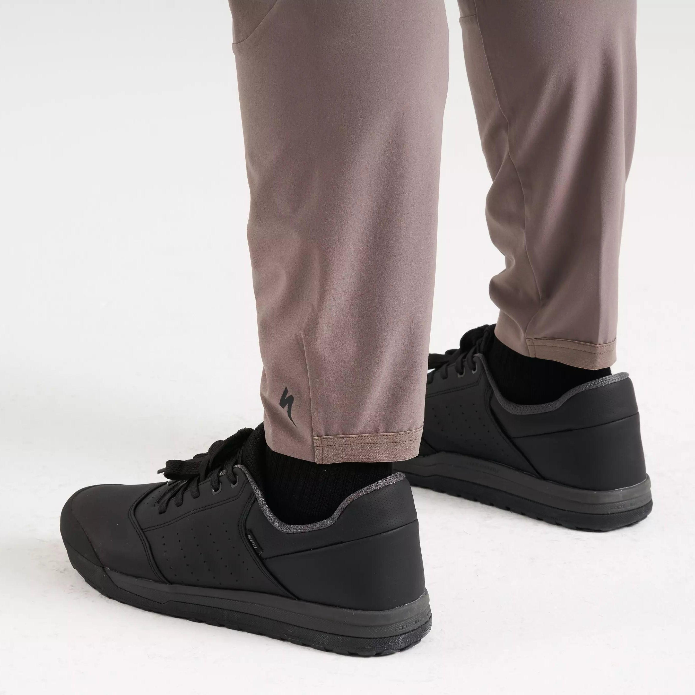 Specialized M Traction Cycling Pant Cycling Apparel - Mens - BMX and DH Pant Specialized